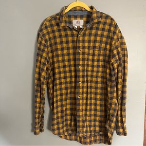 The Territory Ahead Button Down Yellow and Blue Mens Medium